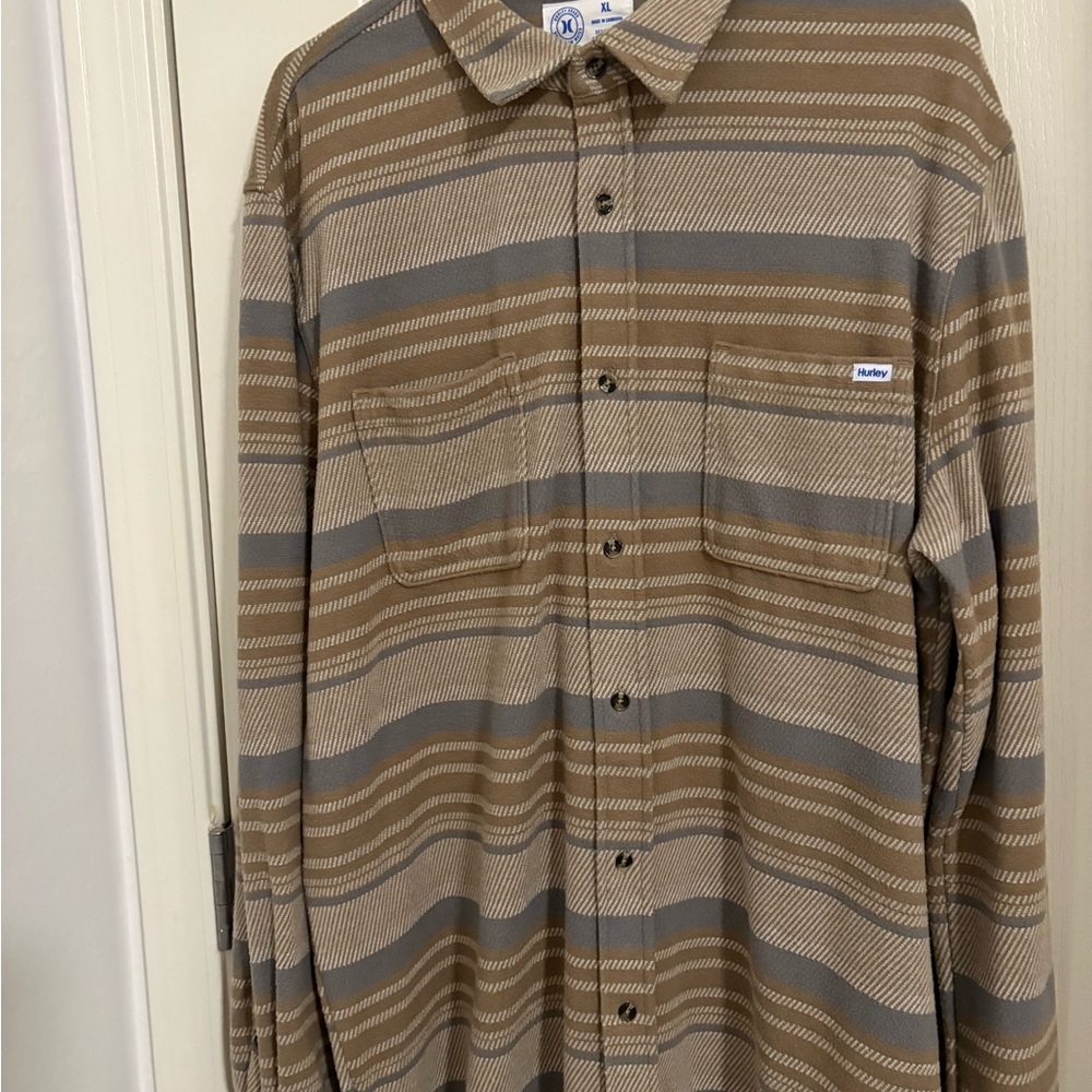 Hurley Men's Tan and Gray Striped Button-Down Shirt